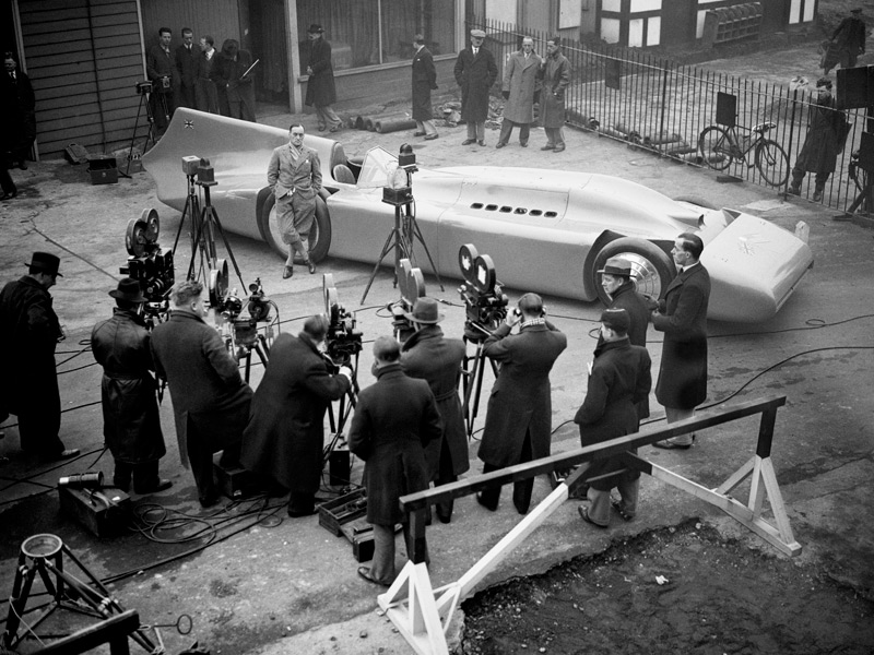 Los autos y la relojería: una historia de leyenda.