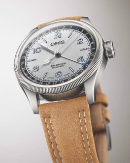 La nueva Edición Limitada Lou Gehrig de @oris rinde homenaje a una de las figuras más admiradas en la historia del béisbol. Basado en el Big Crown Pointer Date, este modelo incorpora detalles inspirados en el legendario “Caballo de Hierro”, mientras contribuye a generar conciencia y apoyo para la lucha contra la ELA.
#TiempoDeRelojes #Oris #LouGehrig