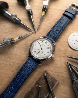 @zenithwatches y @naoya_hida_co.official presentan el G.F.J. Calibre 135 Double Signed, una reinterpretación del legendario movimiento que marcó la historia de la cronometría. Esta edición imitada a solo ejemplares, cuenta con caja de platino y acabados artesanales.
#TiempoDeRelojes #ZENITH #NaoyaHida #GFJ
