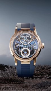 El tourbillon cumple 225 años. Desde la patente de Abraham-Louis Breguet en 1801 hasta los desarrollos más avanzados de la actualidad, esta extraordinaria complicación sigue marcando el rumbo de la alta relojería.
 
Descubre cómo @montresbreguet celebra su legado mirando hacia el futuro.
 
#Breguet #Tourbillon #CraftingEmotions #Breguet250