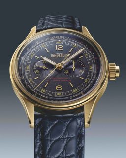 Inspirado en el icónico Blu Ministeriale italiano, @angelus_watches presenta el Cronografo Telemetro Blu Ministeriale, una edición limitada de solo 30 ejemplares.
Su carátula azul profunda, detalles dorados y diseño clásico rinden homenaje a una de las tonalidades más emblemáticas de la cultura italiana.
#TiempoDeRelojes #Angelus
