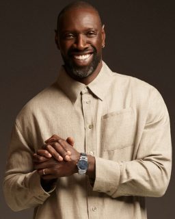 @jaegerlecoultre da la bienvenida al reconocido actor francés @omarsyofficial como nuevo Amigo de la Maison, una colaboración presentada a través de The Hour Before, una serie dedicada a los momentos invisibles que forjan el éxito y la maestría. 

#TiempoDeRelojes #JaegerLeCoultre #OmarSy