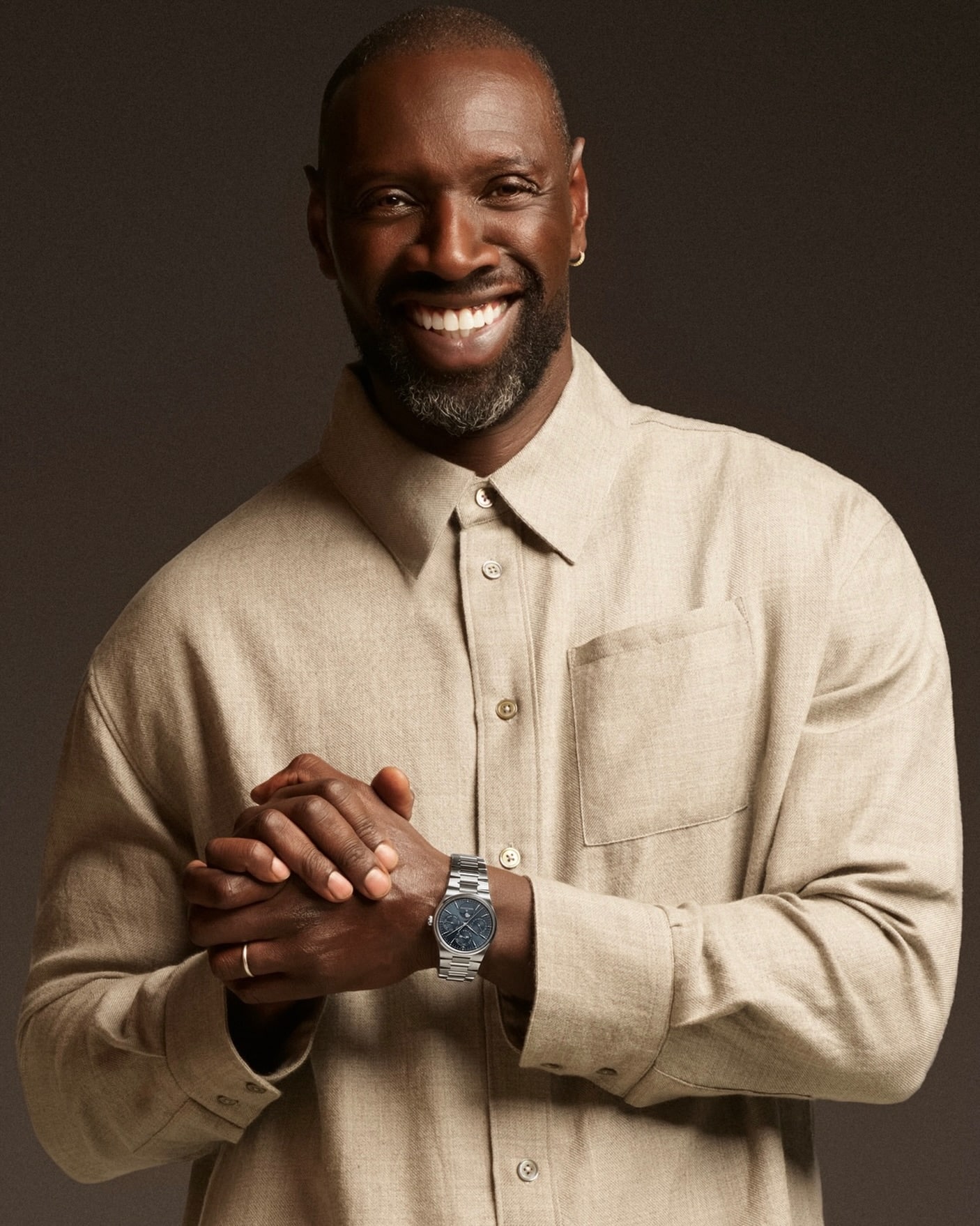 @jaegerlecoultre da la bienvenida al reconocido actor francés @omarsyofficial como nuevo Amigo de la Maison, una colaboración presentada a través de The Hour Before, una serie dedicada a los momentos invisibles que forjan el éxito y la maestría. 

#TiempoDeRelojes #JaegerLeCoultre #OmarSy