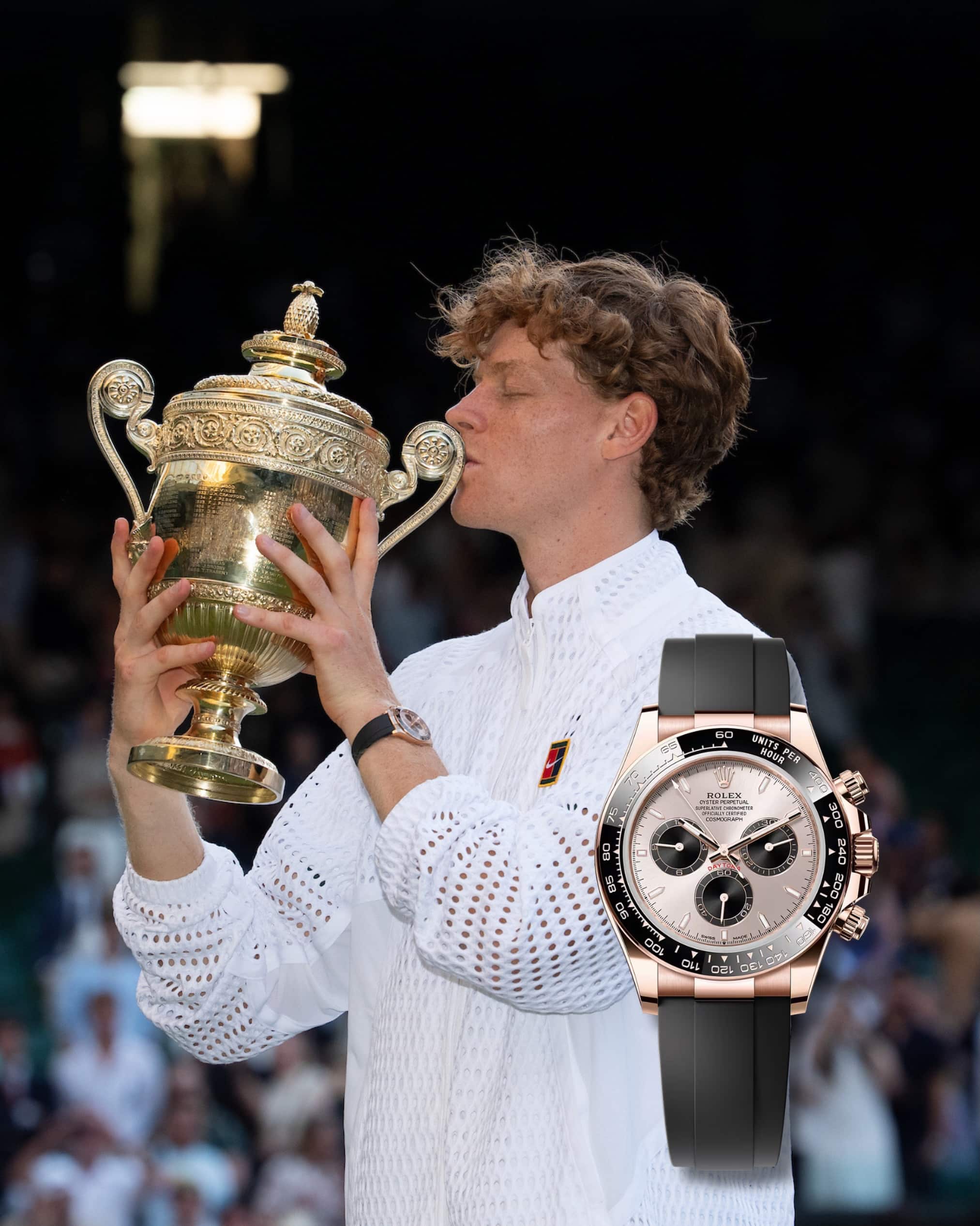 #WatchSpotting | El número uno del mundo, @janniksin, conquistó su segundo Wimbledon consecutivo y levantó su quinto título de Grand Slam, uniéndose a un exclusivo grupo de campeones que defendieron con éxito la corona del All England Club. En su muñeca lució un Rolex Cosmograph Daytona Oyster de 40 mm en oro Everose (ref. 126515LN), mientras @rolex volvió a marcar el tiempo de uno de los momentos más importantes del tenis.

#TiempoDeRelojes #Rolex #Wimbledon