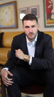 ¿Qué guardaría Santi Giménez en una cápsula del tiempo para recordar el Mundial 2026? Nos lo cuenta con un @bvlgari Octo Finissimo de 37 mm en la muñeca.
#TiempoDeRelojes #SantiGimenez #CápsulaDelTiempoTDR