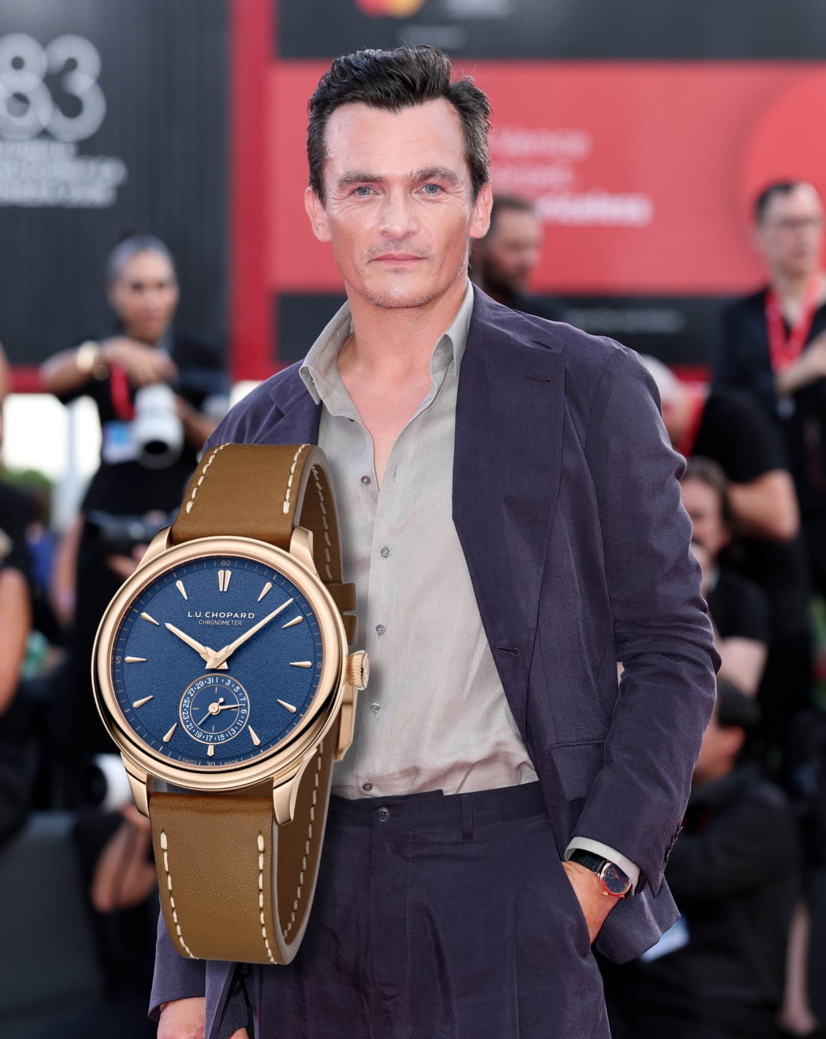 #WatchSpotting | Rupert Friend pasó por la alfombra roja del 83.º Festival Internacional de Cine de Venecia para la proyección de Wild Horse Nine y lo hizo con un @chopard L.U.C Quattro en oro rosa.

#TiempoDeRelojes #RupertFriend #Chopard