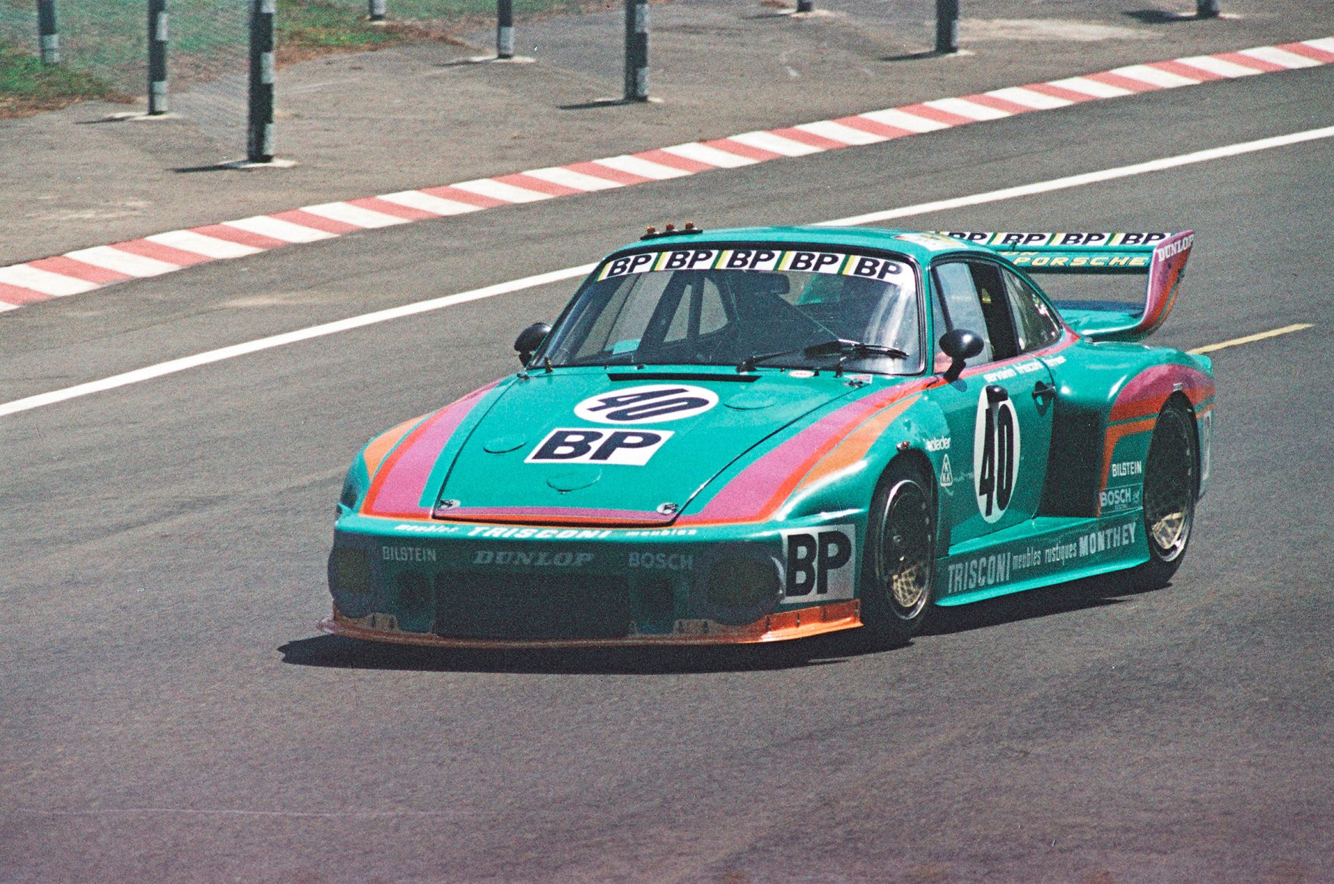 Porsche 935 conducido por Laurent Ferrier en Le Mans