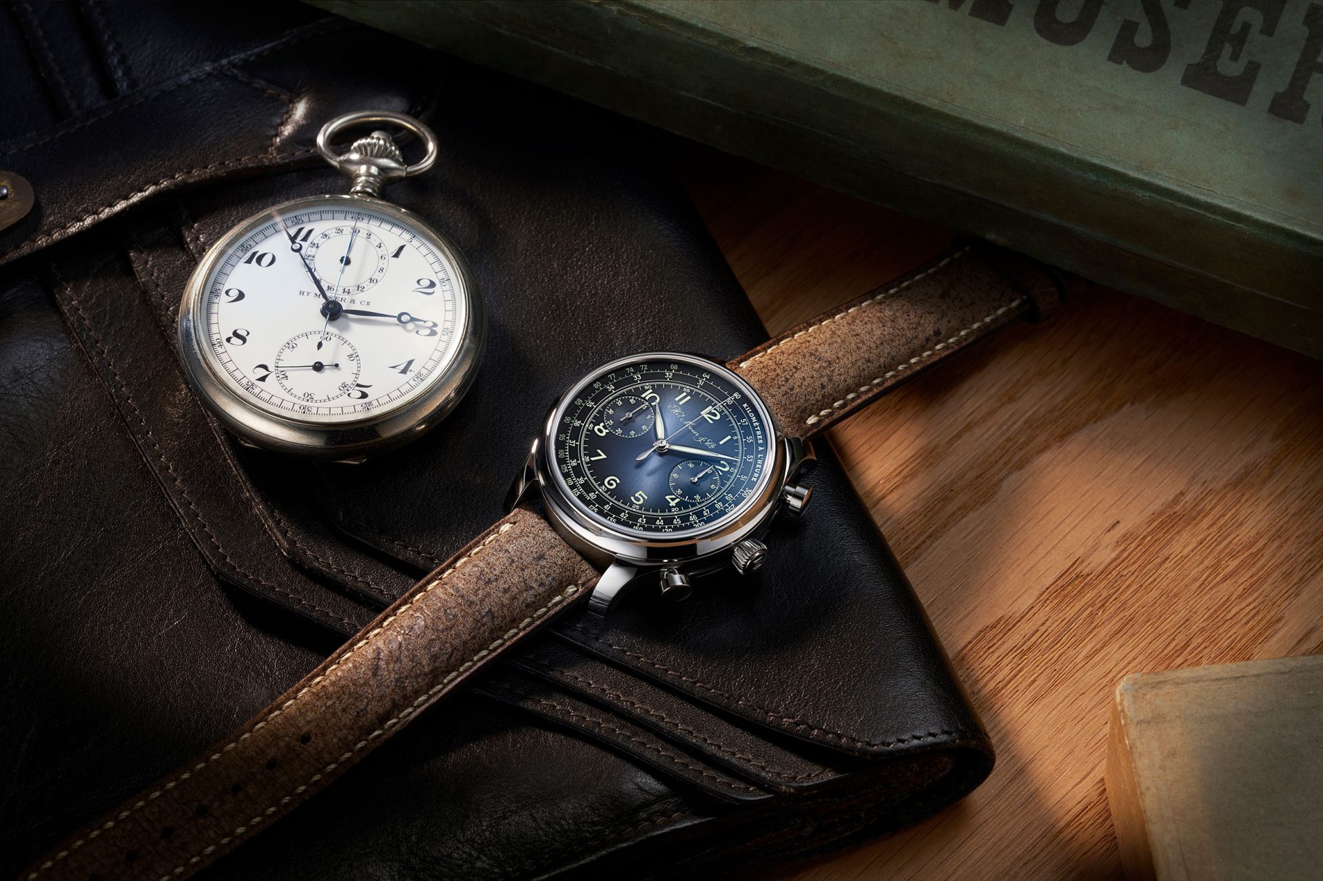 Endeavour Chronograph Compax con antiguo cronógrafo de H. Moser & Cie.