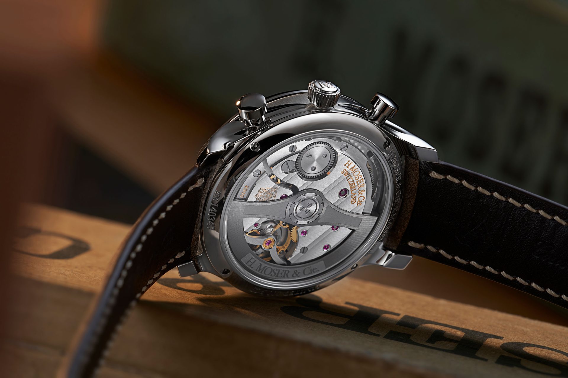 Fondo del Endeavour Chronograph Compax de H. Moser & Cie. 