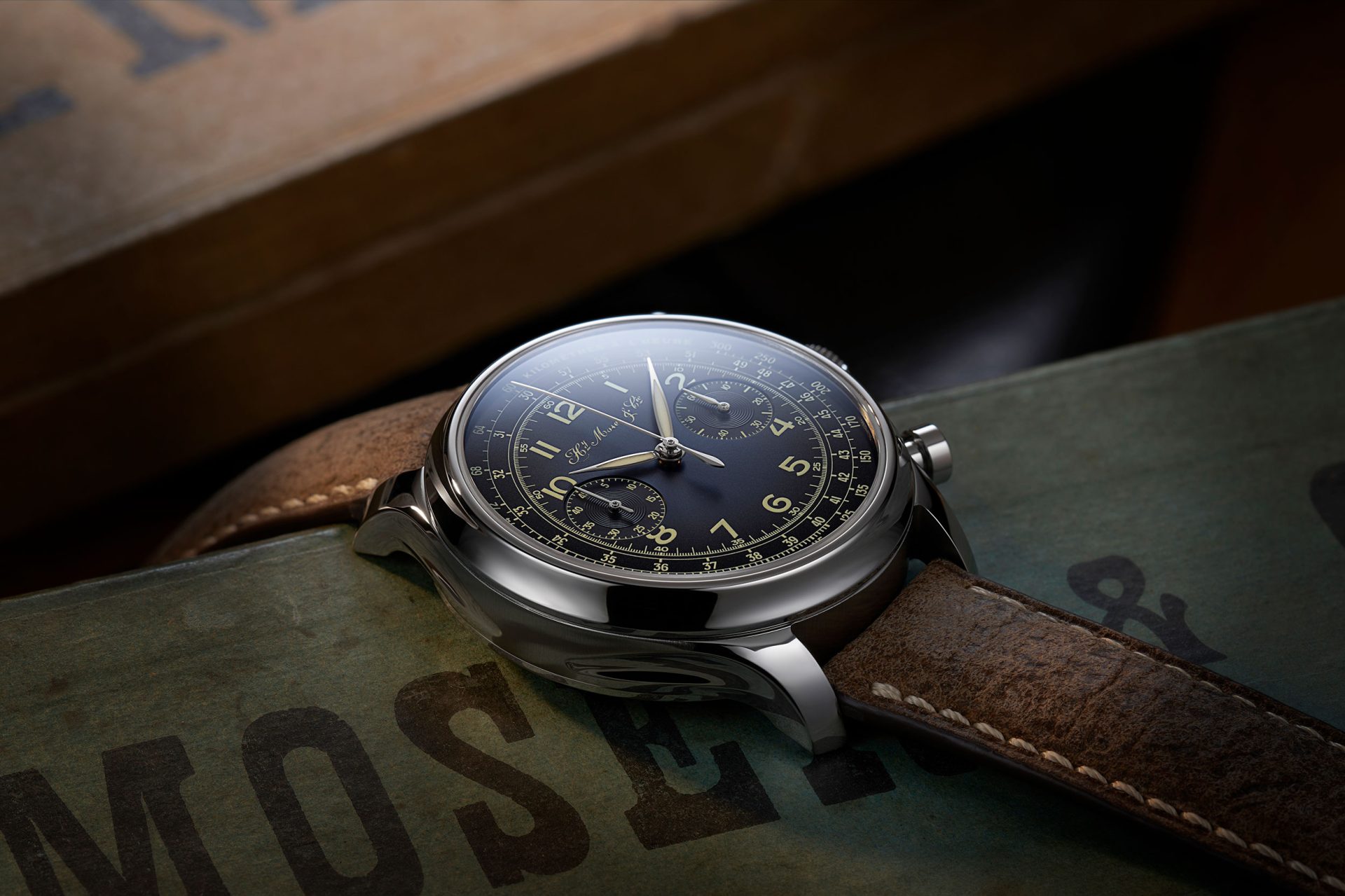 Frente del Endeavour Chronograph Compax 