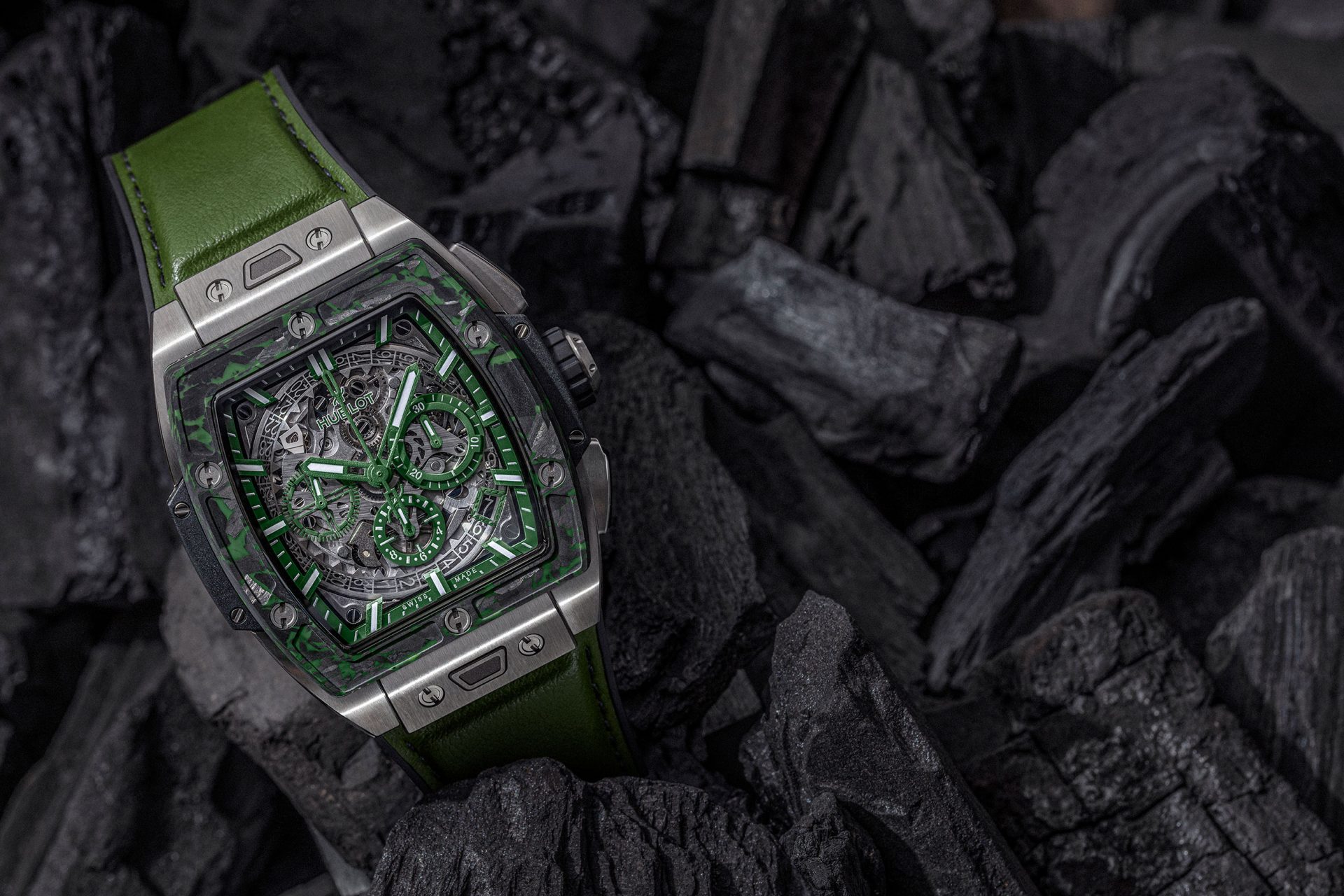 Hublot Spirit of Big Bang Titanium Green Carbon Mexico 4