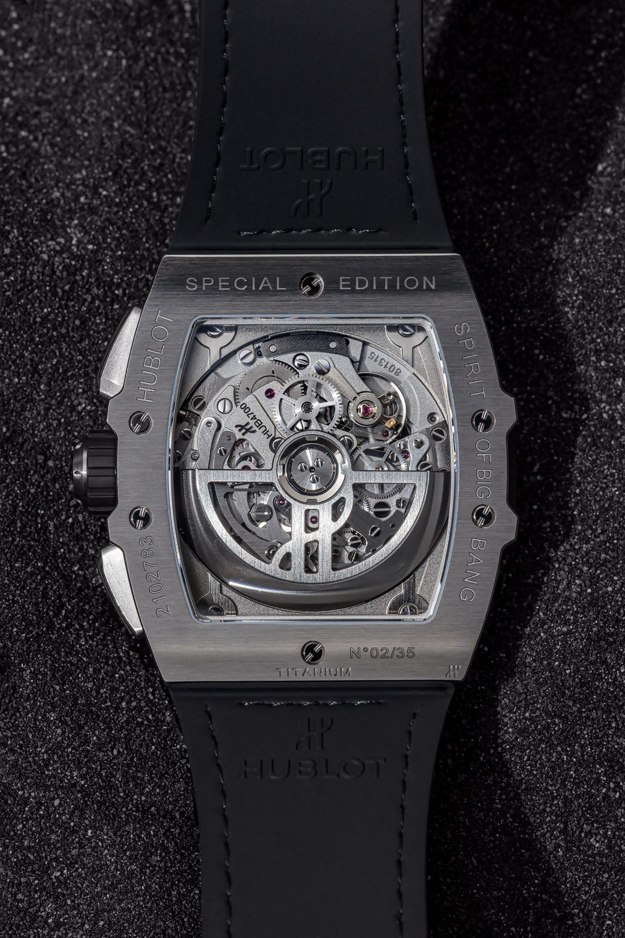 Hublot Spirit of Big Bang Titanium Green Carbon Mexico 8