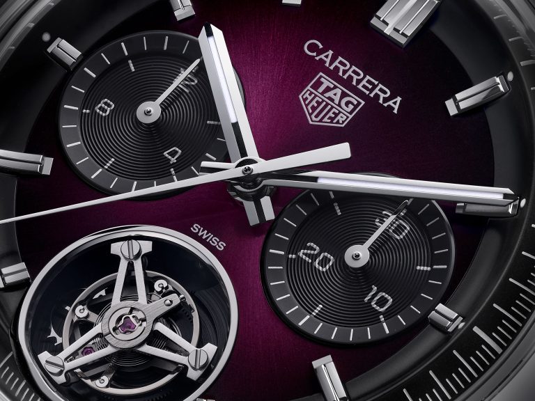 TAG Heuer Carrera Chronograph Tourbillon púrpura 2025 close 1