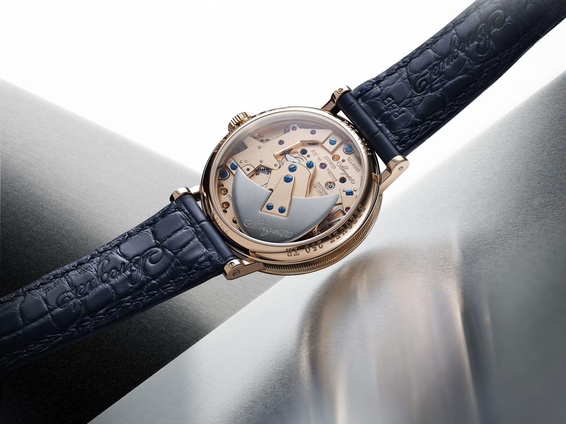 Breguet-Tradition-7035_Still-life-3