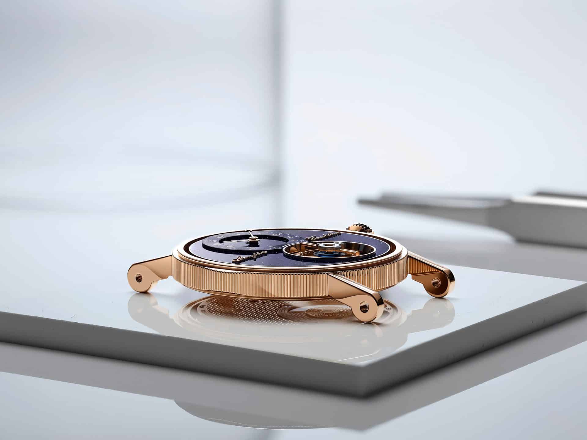 La caja acanalada del Breguet Classique Tourbillon Sidéral 7255.
