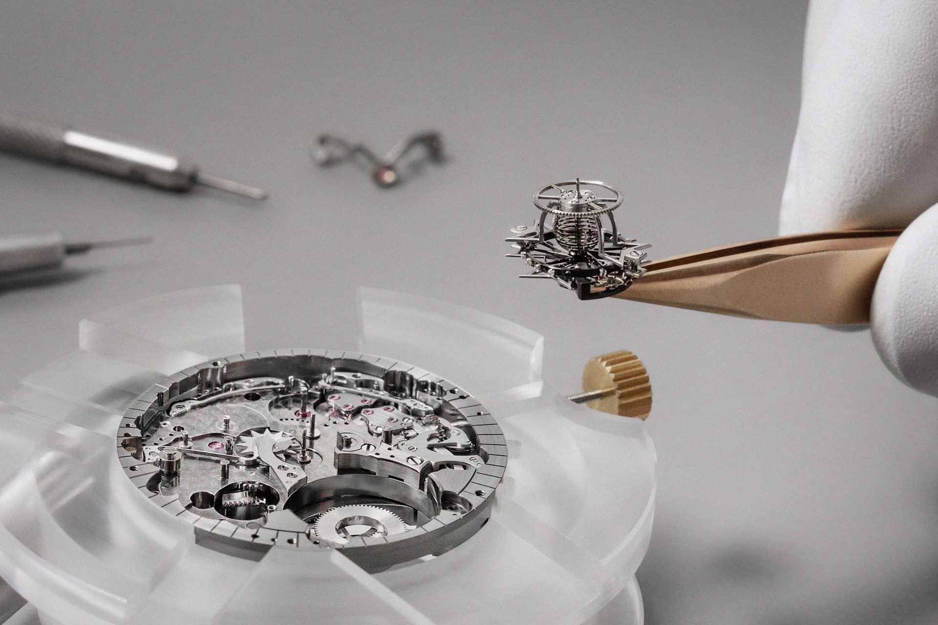 El tourbillon tiene una espiral esférica.