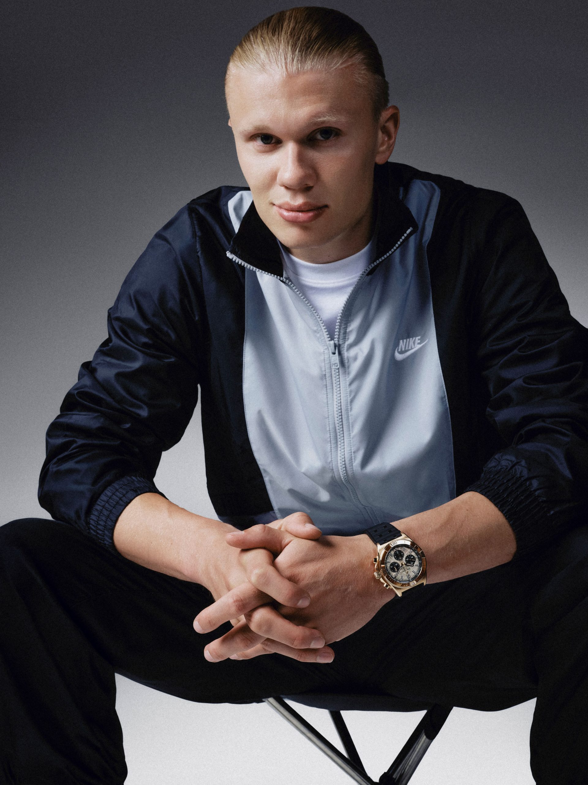 Erling Haaland con un Chronomat de Breitling
