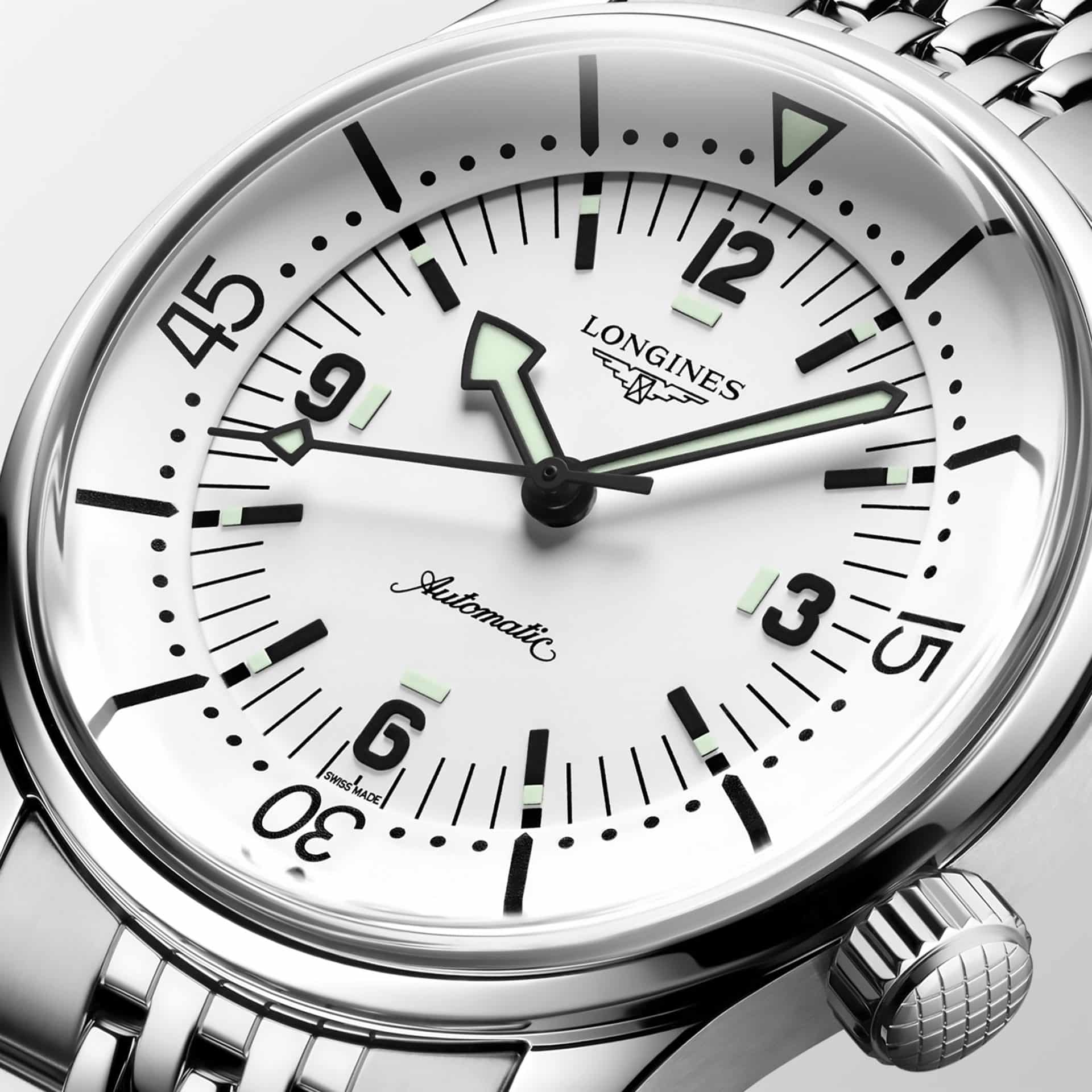 Legibilidad de la esfera blanca del Longines Legend Diver