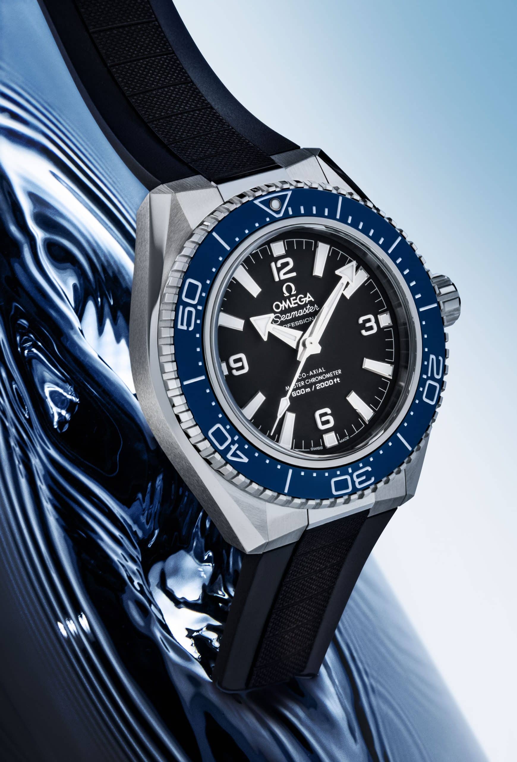 Omega Seamaster Planet Ocean azul